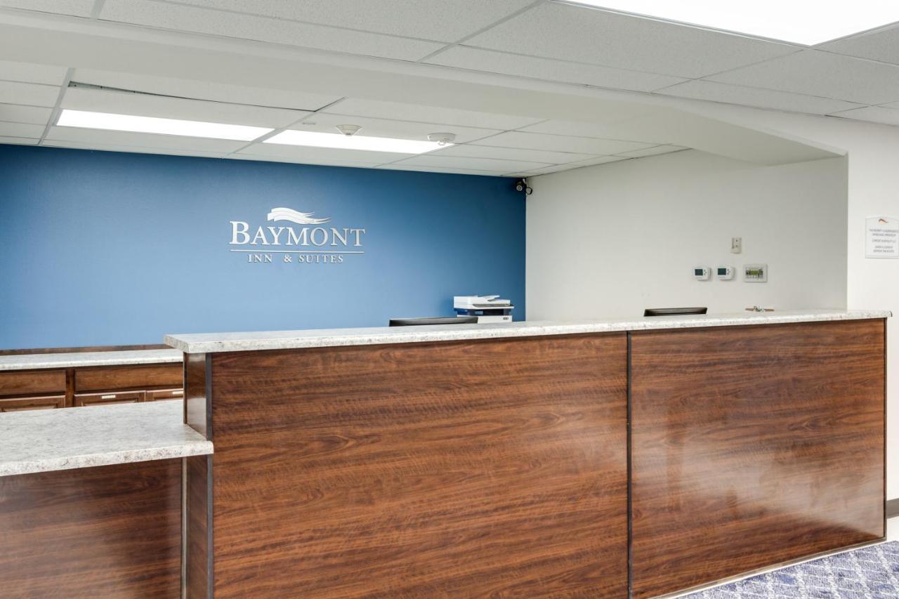 Baymont By Wyndham Spokane Exterior foto
